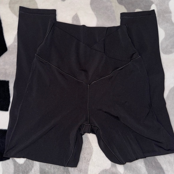 NWOT AERIE CROSSOVER LEGGINGS - Picture 3 of 5